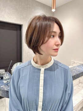 ビームズ ヘアー ブラン(Bee ms HAIR Blanc+) 小顔見せショートベージュカラーブリーチしない透明感カラー