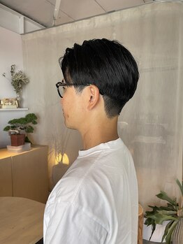 ヌーナ(nuna.)の写真/ビジネスも休日も映える、メンズデザイン。