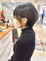モリオ フロム ロンドン サッポロファクトリー店(morio FROM LONDON)&nbsp;小顔に見える耳掛け丸みショート ナチュラルショート 顔周り