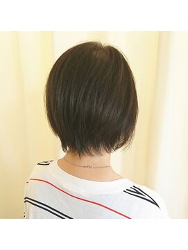 ヘアーアンドメイク ヒューラ 立川店(HAIR&MAKE hurra) イルミナでグレイカラー