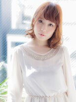 エス 西梅田(es)&nbsp;思わず触れたくなる外ハネカールで大人ミディアム_3Dカラー