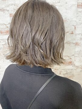 ルーファス 恵比寿 渋谷(Ruufus) 大人の外ハネミックスショートボブ【Ruufus恵比寿渋谷】31578