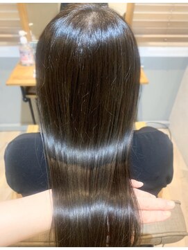 ジーナ 福岡千早(Zina) 【Zina千早】カーキグレージュ/レイヤーロング/20代30代40代