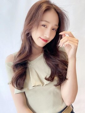 ケーツー心斎橋 クイーンズガーデン バイ ケーツー(K two QUEEN'S GARDEN by K two) 韓国風センターパートヨシンモリ2/心斎橋&難波&なんば