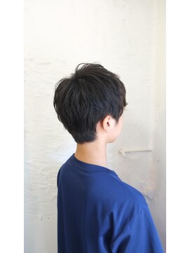 アンフィ 新杉田(Anphi) メンズショート