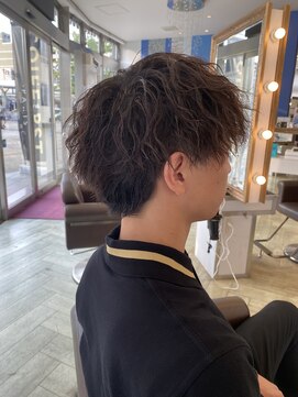 コワファースト 大分(COIFF1RST) ツイストスパイラル