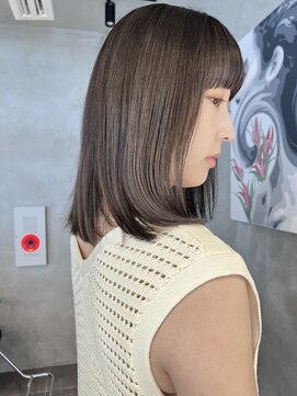 ブルックス ハイライト 大人ボブ  レイヤーボブ アッシュベージュ ショート