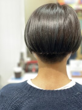 スナリー(Snaly) 刈り上げ/刈り上げ女子/西原町/ブルージュ/刈り上げマッシュ