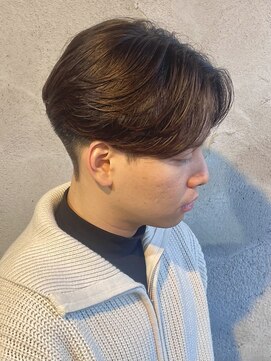 ニアウ 高崎店(Niau) メンズニュアンスパーマセンターパート群馬高崎眉毛