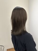 リリアーナ(LILIANA)&nbsp;池袋 イルミナカラー 透明感 ロブ アッシュ オリーブ♪