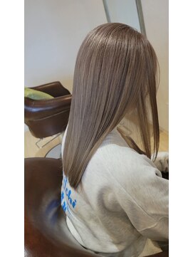 スマイル(Smile) グレージュ