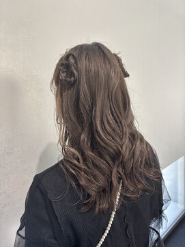 チトセ 遠石(CHITOSE) ふわふわハーフツイン