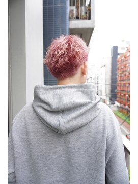 シィーム(cime) ピンク×スパイキーショート