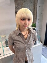 ソル ジングウマエ(SOL JINGUMAE) 《原宿ウルフレイヤーハッシュカットボブブロンド韓国》