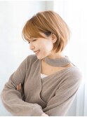 ナチュラルショート/透明感ベージュ