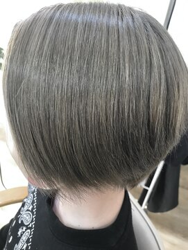 ニコル(Nicole) グレージュ(ダブルカラー)