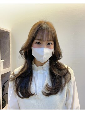 リー 四ツ橋(Lee) 【fukky】韓国式レイヤーカット