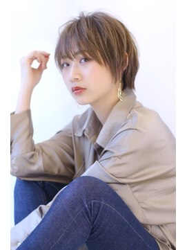 オーロ 西宮店(ORO) ハイトーンベージュ　マッシュショート
