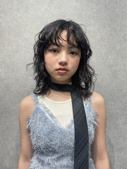 デイジー(Daisy)の写真/《お洒落&こなれ感ヘア》デザイン性とライフスタイルに合わせたパーマで、抜け感×モードStyleに♪
