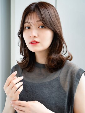 エインアンリー 表参道(AIN.ANLY.) ◯薄めバング流し前髪フェイスレイヤーカットコテ巻き風パーマ