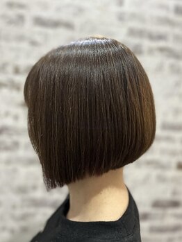 エルフォート(L.FORT)の写真/大人女性にオススメな個室空間×魅力が活きる実力派スタイリスト揃いのサロン♪お悩みもご相談ください☆