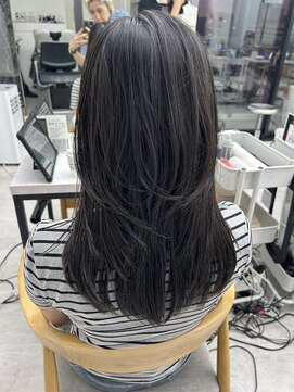 ビューナゴヤ 名駅(VIEW NAGOYA) ハッシュカット/くびれヘア/似合わせカット/黒髪/学割