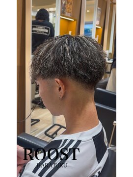 ルースト 原宿店(ROOST) ツイスパ/ツイストスパイラル/ハイライト/渋谷/原宿