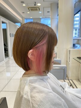 アッシュ 中目黒店(Ash) ペールピンク×イヤリングカラー