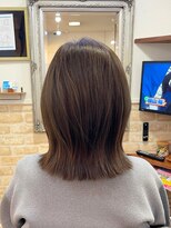 カミケン 黒岩店　kamiken・&nbsp;ふんわりミディアムレイヤーボブ【カミケン黒岩店/福島】