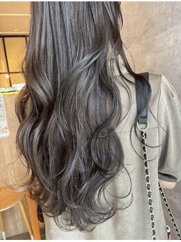 アミエ(AMIE)の写真/ツヤ/ダメージ補修/指通り/持続性で話題の髪質改善メニューを取扱◎髪の芯から潤う艶髪に＊