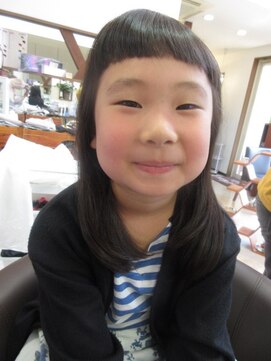 コアフィールフィス(COIFFURE fils) 【見附・今町】おん眉前髪がかわいい！ 似合わせキッズカット