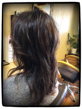 エアー(air) セミロングウルフスタイル