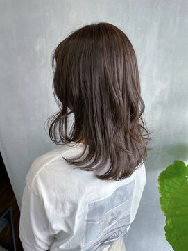 ティティ(TiTi) アッシュグレージュミルクティー[TiTi_栗林れい]