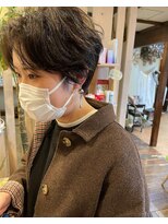 フランジェッタヘアー(Frangetta hair)&nbsp;ショートクセ風パーマ