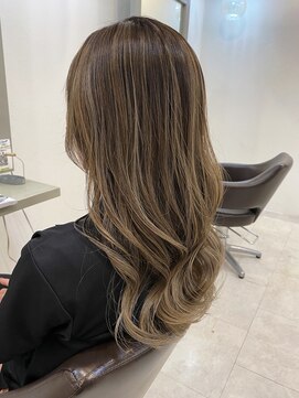 ヘアーサロン イルア 北越谷(hair salon I'LUNA) ベージュハイライト