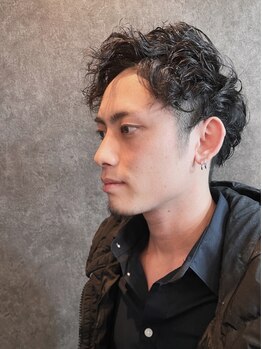 ブランカヘアー 西尾(BLANCA HAIR)の写真/[カット＋頭皮のクレンジングスパ付き¥6600]当日予約OK★メンズ支持率の高い理由は手頃な価格でカッコよく!