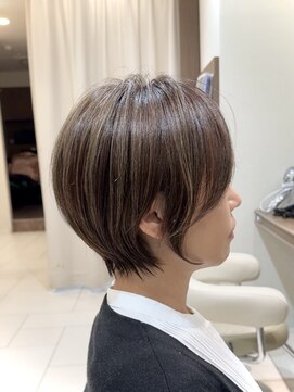 アッシュ 大泉学園店(Ash) 【白髪染めに見えない白髪染め】丸みショートボブ