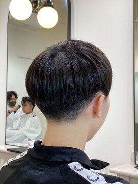 ザ ファースト キャリー(The First Carry) こだわり抜いた刈り上げマッシュ