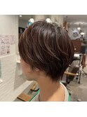 ショートヘア