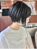 20代30代40代前下がりショートボブストレート小顔補正立体カット