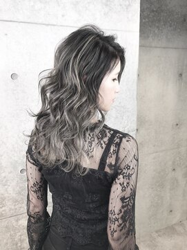 アミ(Ammi) ◆ダブルカラー/レイヤー/イルミナカラー/髪質改善/縮毛矯正