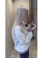 フリーク(FLEEK)&nbsp;ムラ修正からのホワイトカラー