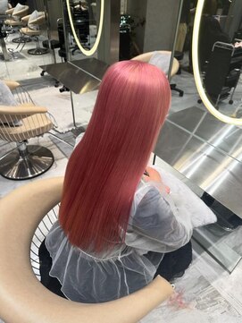 ロンド クラン 岡崎(Lond Clan) 艶感たっぷり◎透明感ホワイトピンクカラー