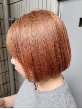 シーバイトリコ 市川(SEA by tricot) コンパクトボブ/ハイトーンカラー/ピンクベージュ