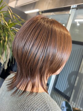 ジールヘアー(GIIL HAIR) ミディアムウルフレイヤースタイル