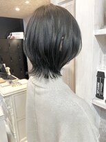 キャアリー(Caary)&nbsp;福山Caaryウルフレイヤー引き締めシルエット大人クール暗髪ヘア