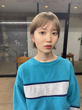 ガタカ(GATTACA) ブロンドベージュのショート