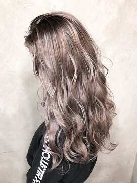 キュー(cue) 【cue】大人気ミルクティーベージュ