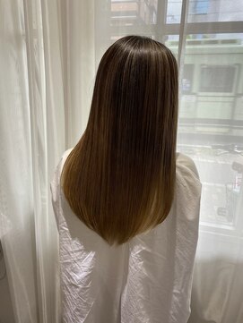 クイーン バイ ノイズ 西院(QUEEN by noism) デザインカラー　ハイライトカラー　イルミナカラー　髪質改善