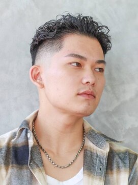 にもう 七三スキンフェード　リバースパーマ　宮城リョータ